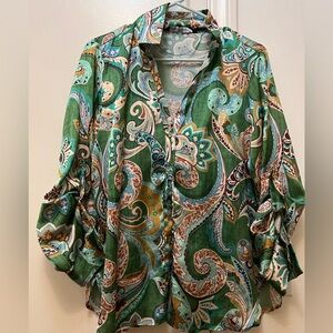 Green Zara Paisley Women’s Button Down (Medium)